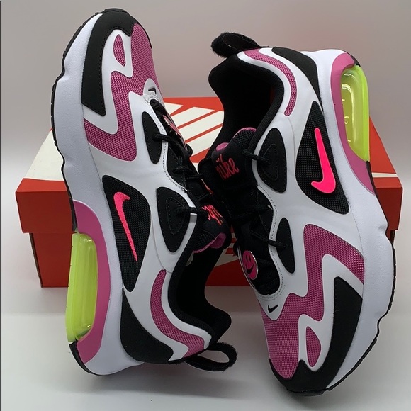 nike 200 black and pink